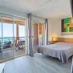 Terramer - Sejour Face A La Mer, Et Commerces A Pied - Secteur Corniche